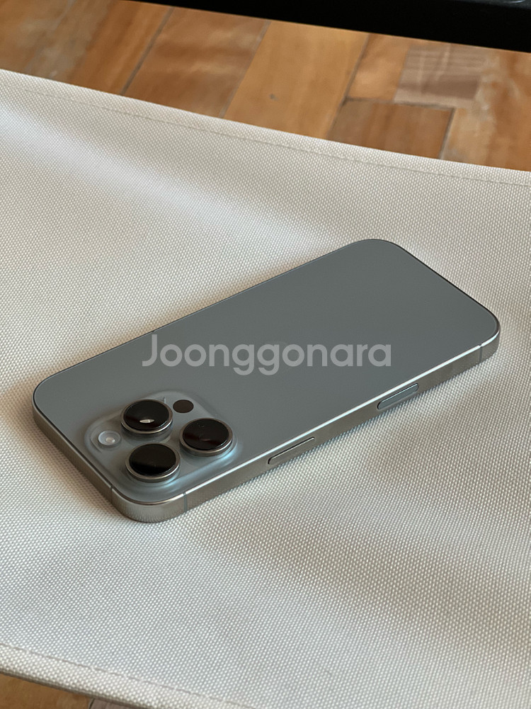 아이폰16프로 내츄럴티타늄 128GB--6