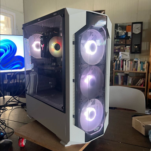 화이트 컴퓨터 PC
