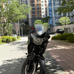 혼다 CBR125 17년형 1만대 묻따 급처합니다.