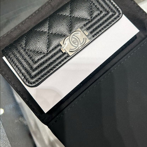 샤넬 보이 카드지갑/보똑/미개봉 새상품/9월구매