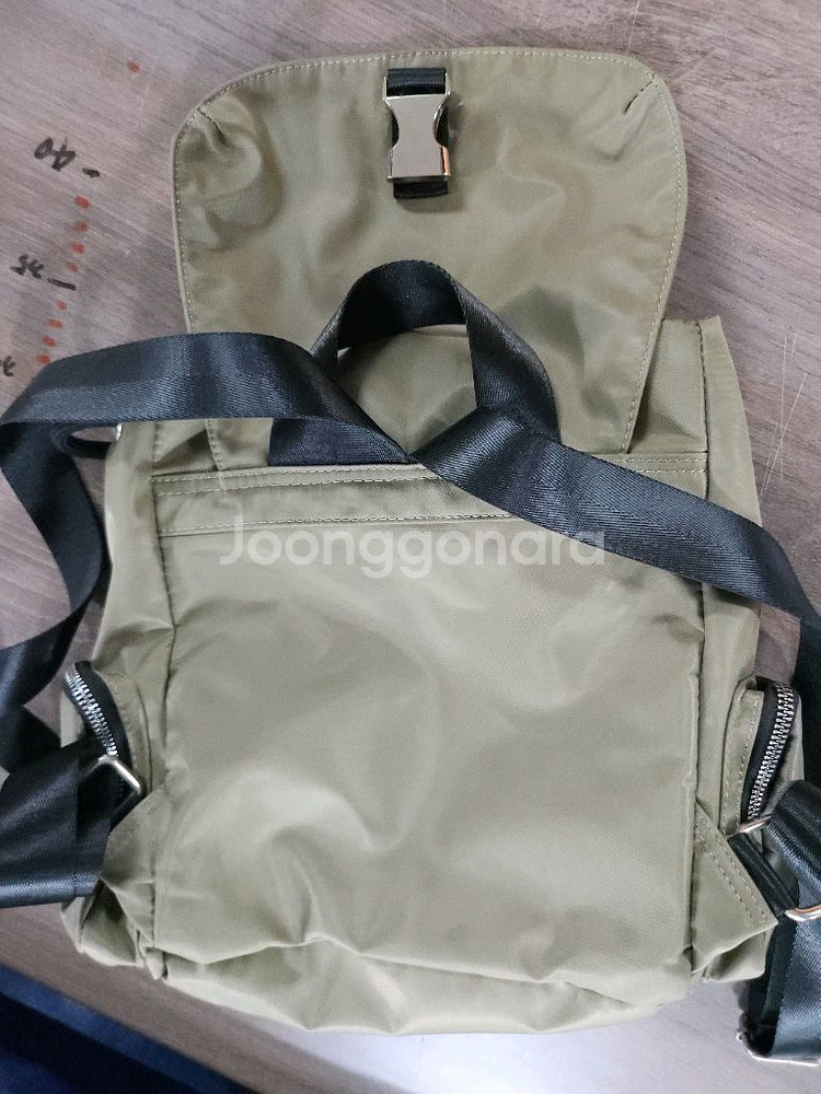 카키 미니 포켓 백팩--3