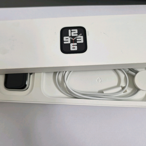 애플워치SE(GPS)2세대 40mm