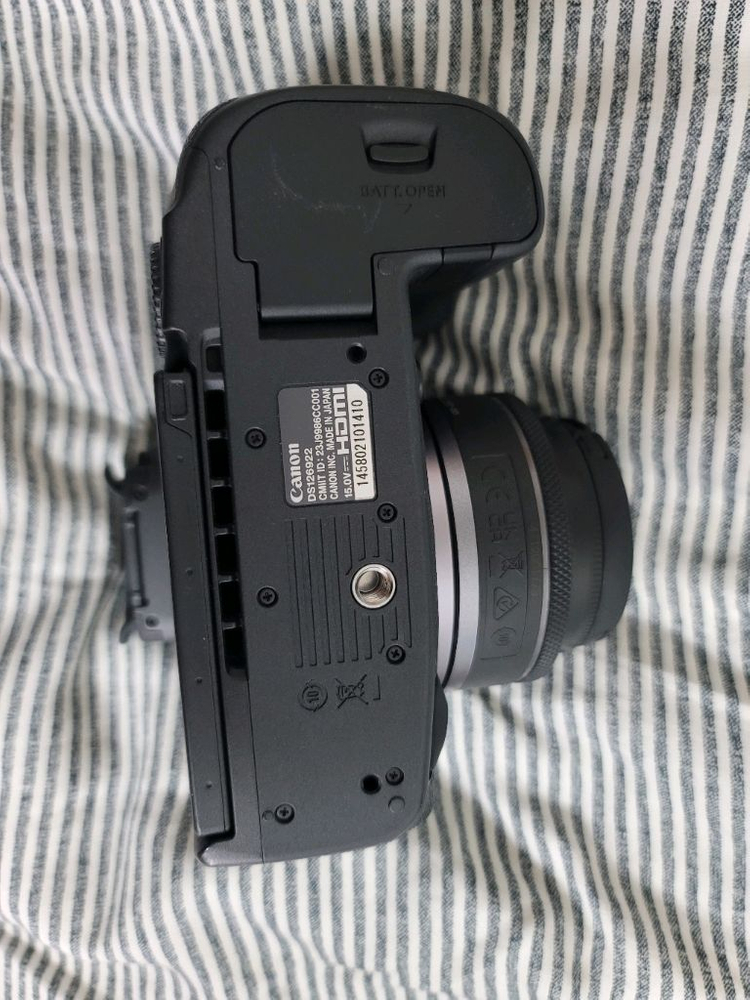 캐논 R5 mark2 알오막투 RF 28mm 팬케익렌즈 이미지