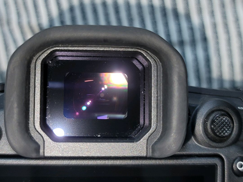 캐논 R5 mark2 알오막투 RF 28mm 팬케익렌즈 이미지