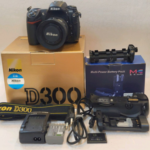 니콘정품 D300 AF 35-70 번들