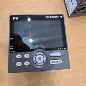 요꼬가와(Yokogawa) UT35A 디지털 인디케이팅
