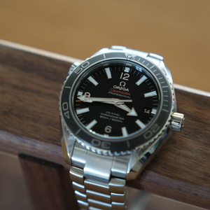 오메가 플래닛오션 po 42mm 2세대 스카이폴 팝니다