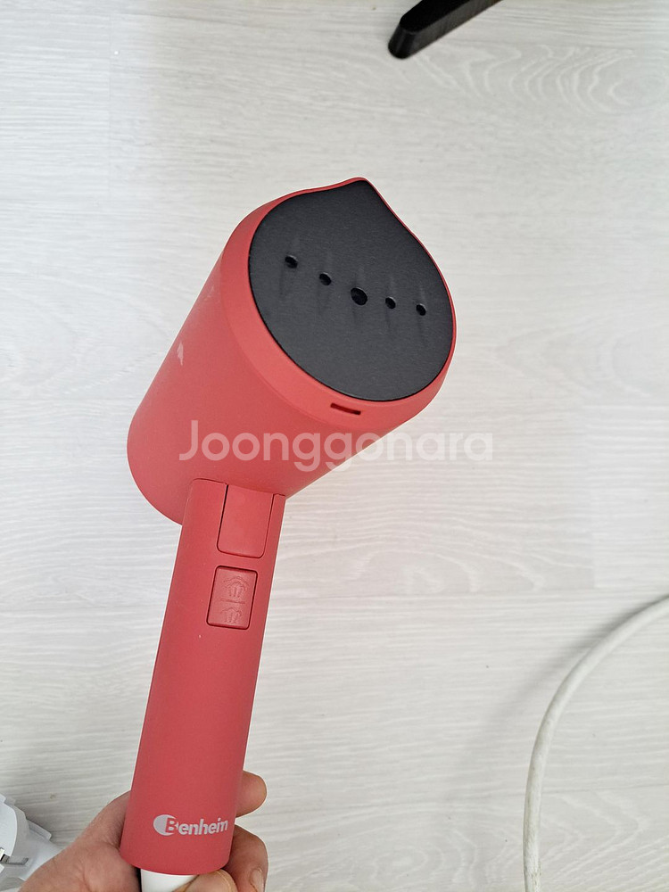 거의 사용 안한 헨디 스티머 스팀다리미--1