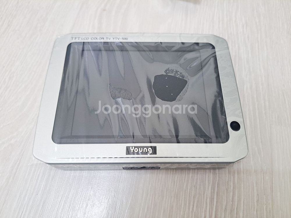 차량용 휴대용 TFT LCD 컬러 5" TV 모니터--1