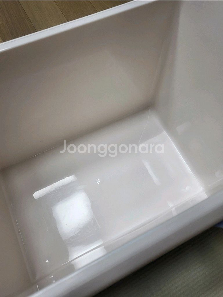 로이첸 아이스피아 23L 아이스박스--1
