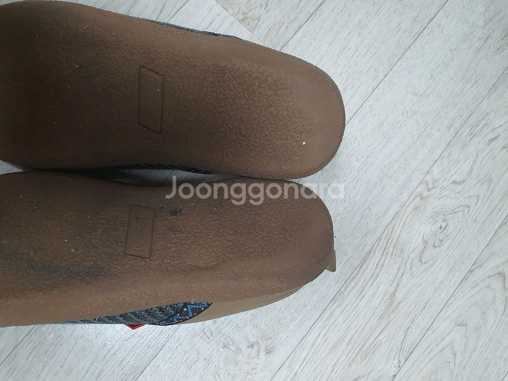 280 콜맨 캠핑 슬리퍼 신발 280사이즈 완전좋아요--6