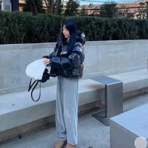 유광 후드 숏 패딩 웰론 쇼핑몰 보세