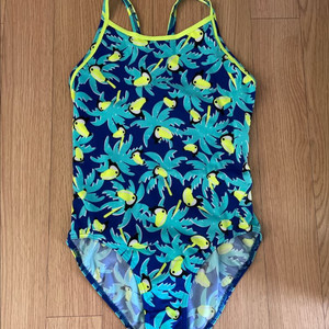 펑키타 수영복 팔아요