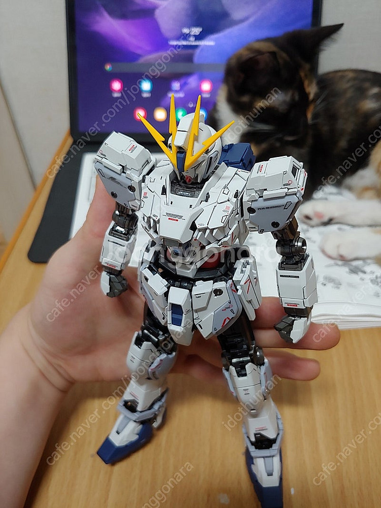mg 내러티브 건담 버카 도색작 판매합니다--3
