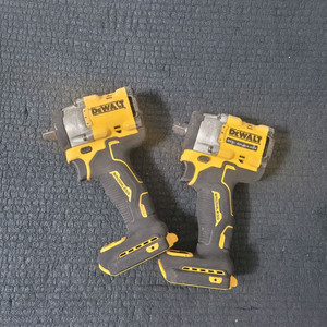 디월트충전임팩렌치DCF922 미드토크 속도조절.2024