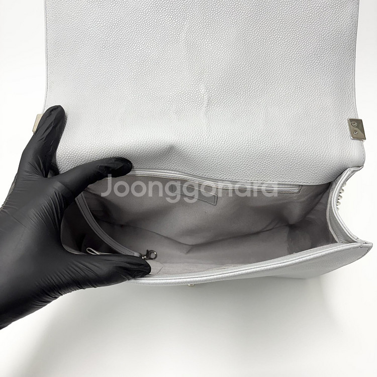 샤넬 보이백 캐비어 은장 라지--7