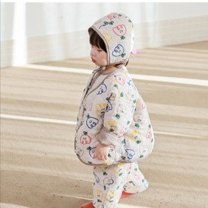 새상품 유비맘 튤립 퐁퐁 누빔 자켓,보넷,슈트 90