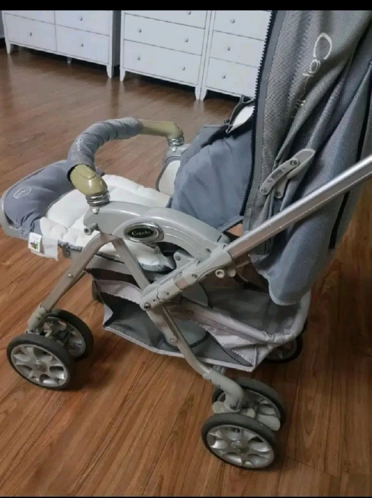 카펠라 유모차 이미지