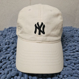 뉴욕 양키스 NY 아이보리 볼캡 free