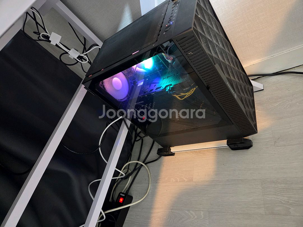 4060급 Rx7600 램32 12400 판매합니다.--1