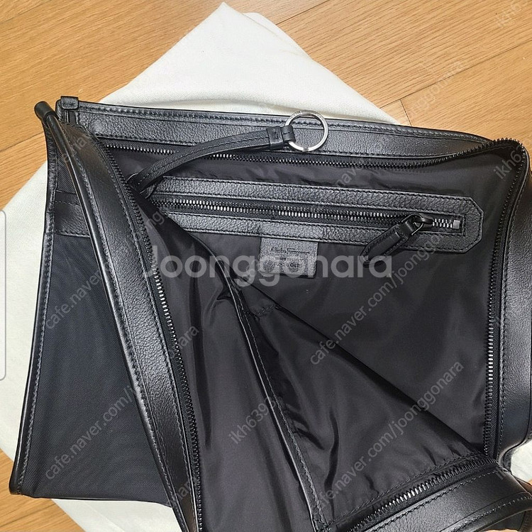 살바토레 페레가모 클러치(파우치) 다큐먼트케이스--1