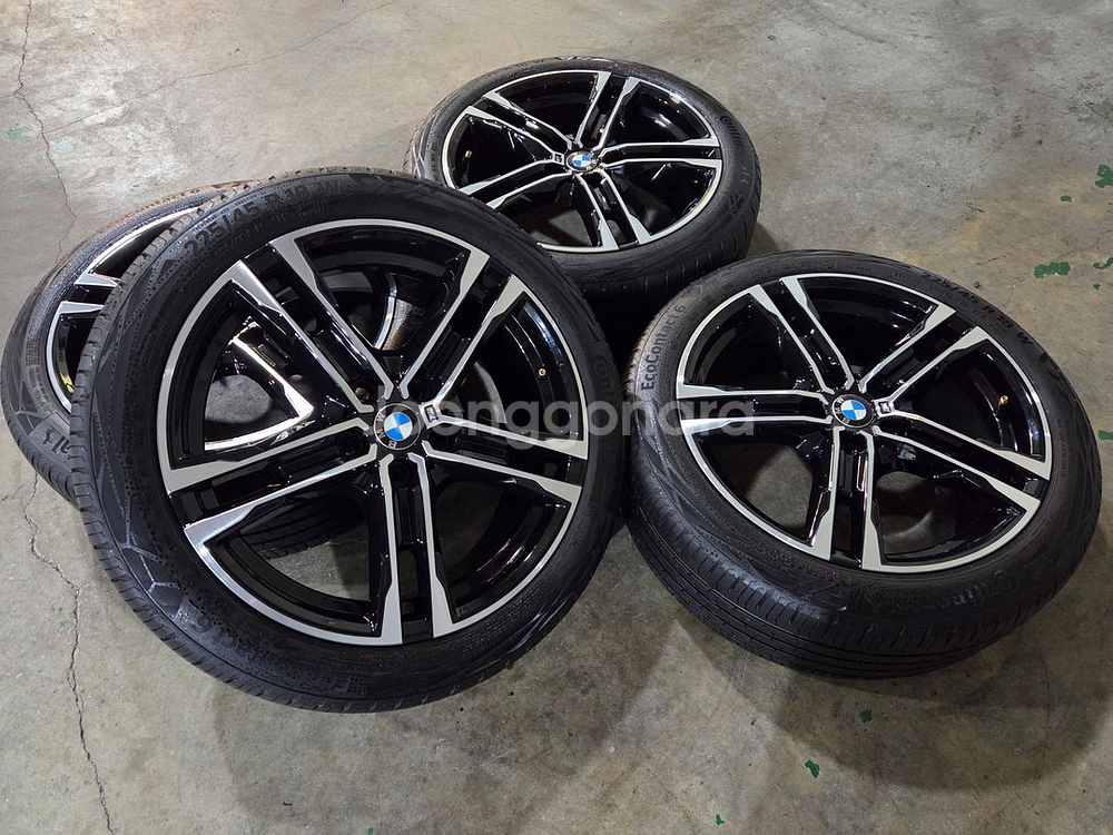 BMW 신형1,2시리즈 819M 18인치 정품 휠타이어--8