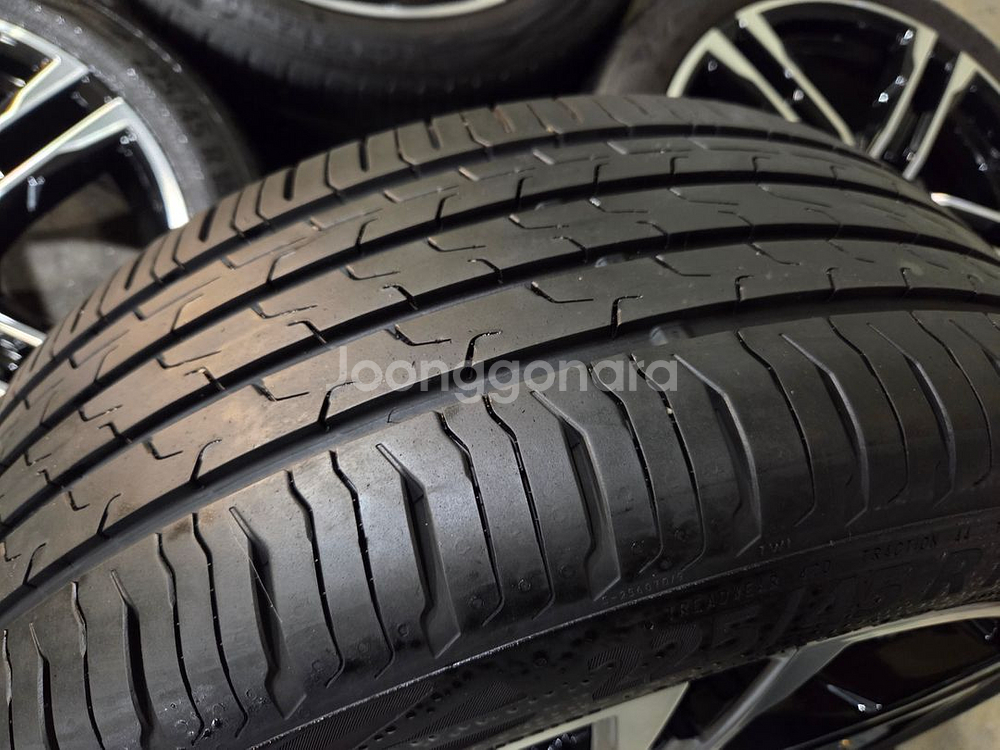 BMW 신형1,2시리즈 819M 18인치 정품 휠타이어--6