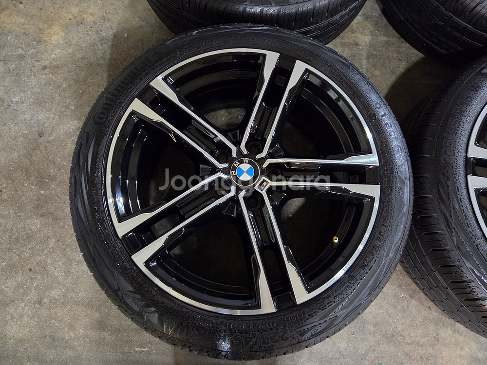 BMW 신형1,2시리즈 819M 18인치 정품 휠타이어--2