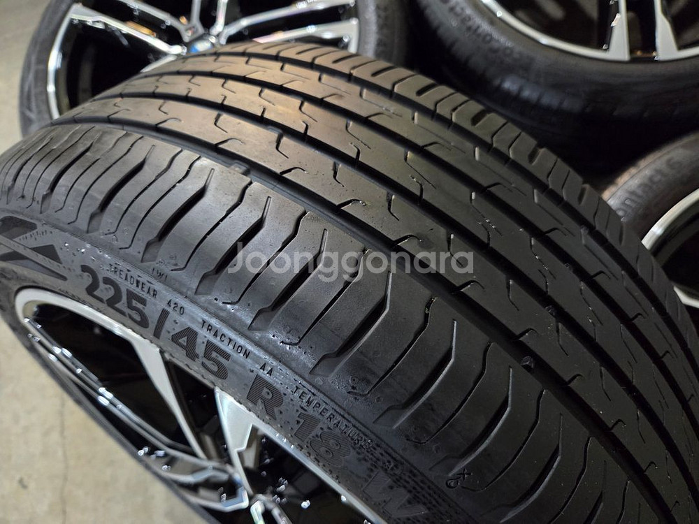 BMW 신형1,2시리즈 819M 18인치 정품 휠타이어--7