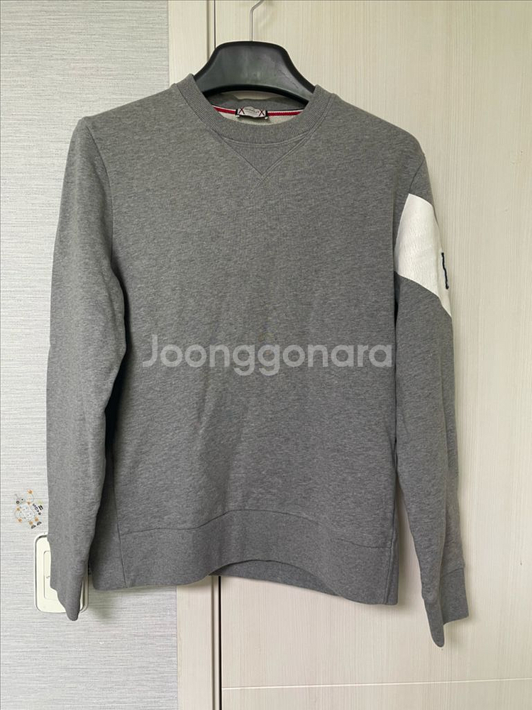 [M] 몽클레어 감마블루 와펜 맨투맨--0