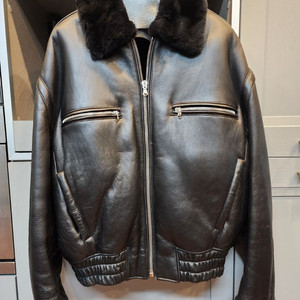 시스템옴므 무스탕