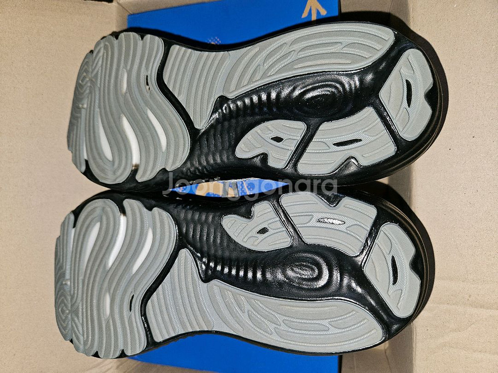 브룩스 글리세린 GTS 22 (275)와이드 2e--4