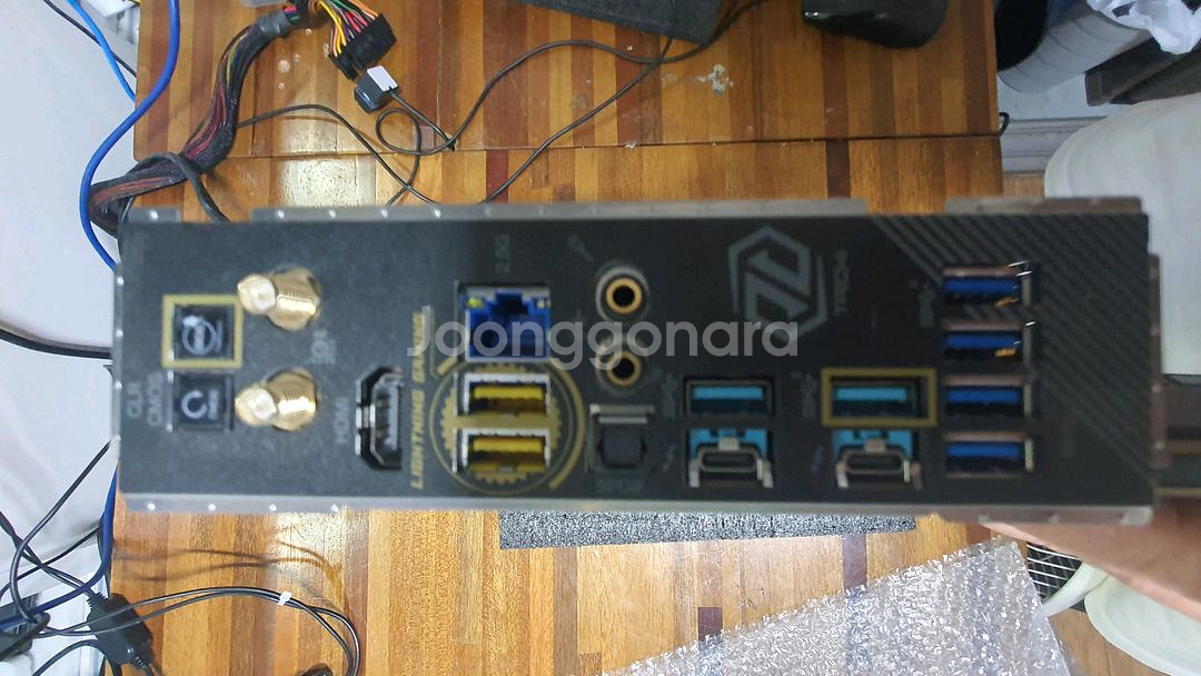 ASRock X670E Taichi 메인보드 최고급제품--9