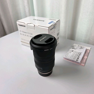 탐론 17-70 F2.8 소니 E마운트 판매 합니다