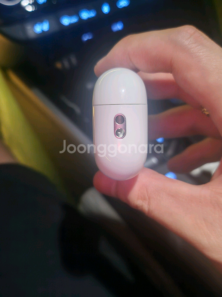 에어팟프로2 본체 8핀 정품 작동잘됨--2