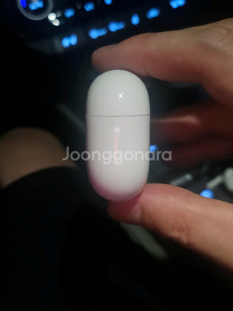 에어팟프로2 본체 8핀 정품 작동잘됨--3