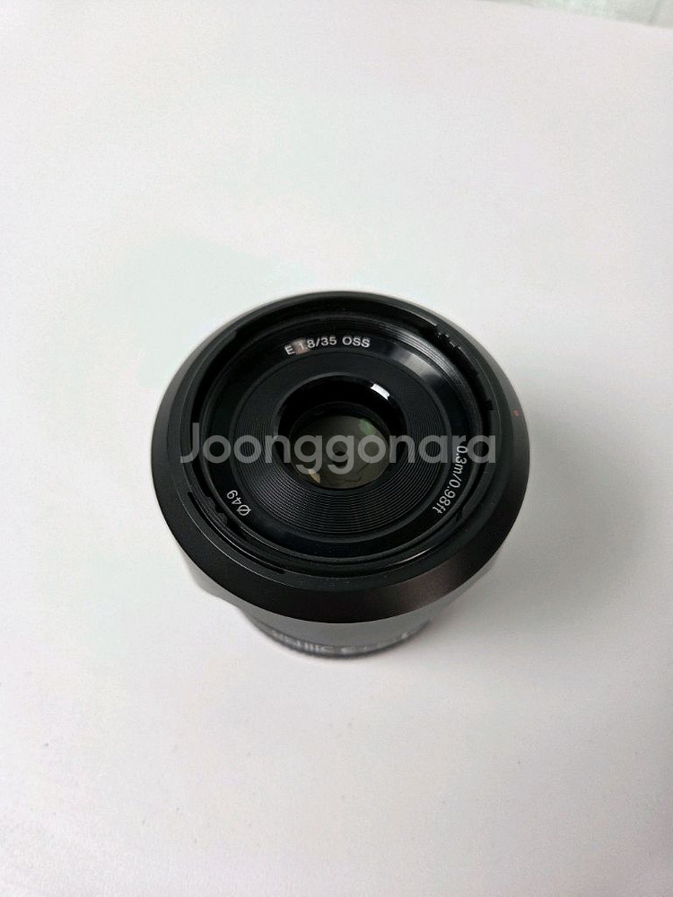 소니 35mm f1.8 OSS 카페렌즈 (SEL35--1