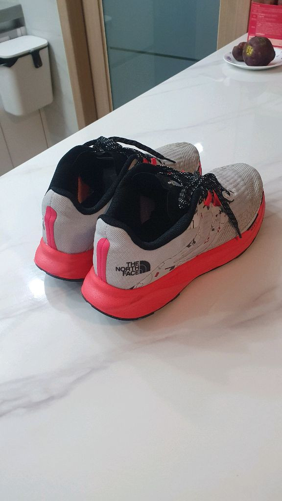 노스페이스 벡티브 에미너스 280 이미지