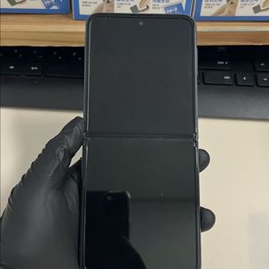 KT 갤럭시Z플립3 256G 그린 A급!