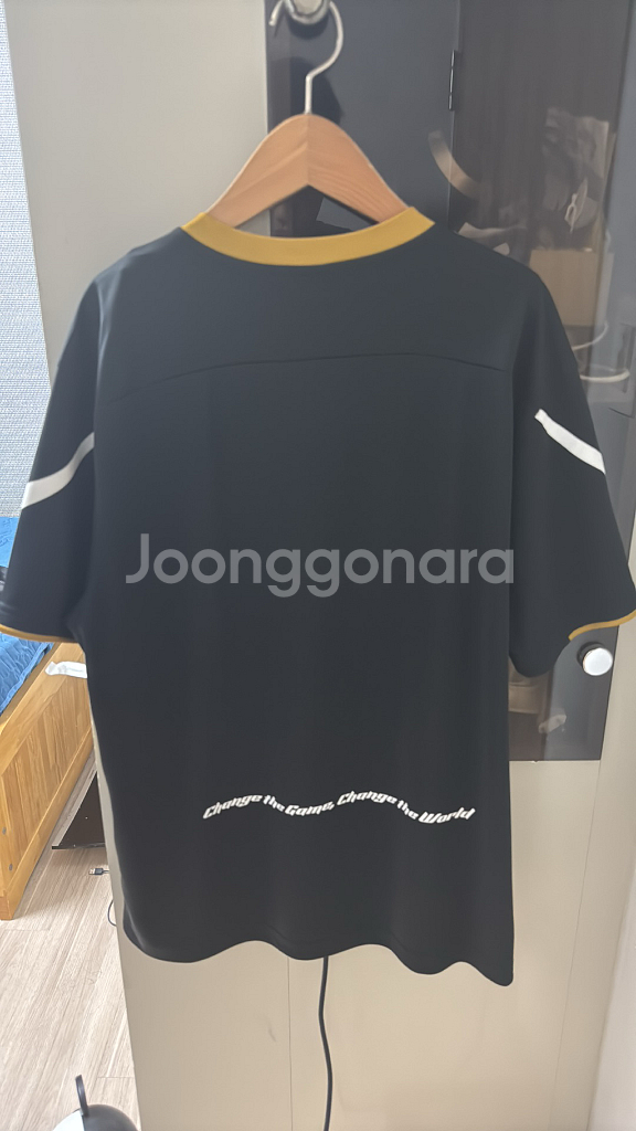 젠지 플레이어 2025 유니폼 105(XL) 팝니다--4