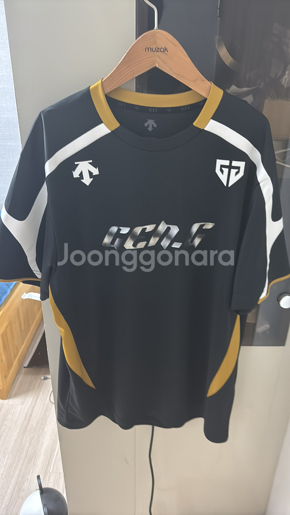 젠지 플레이어 2025 유니폼 105(XL) 팝니다--0