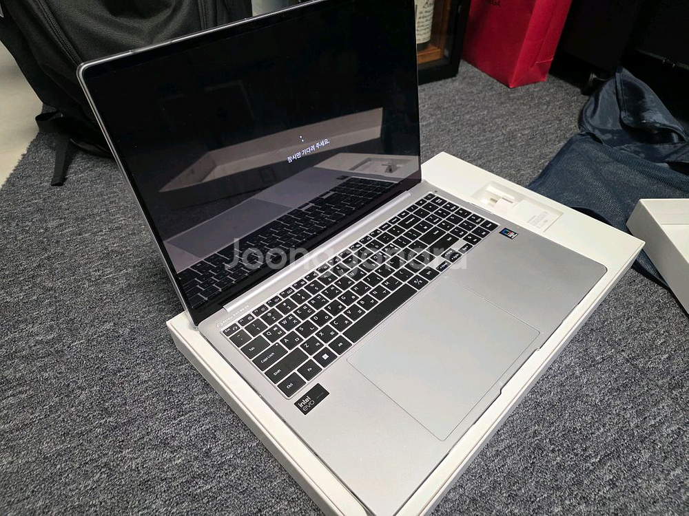 갤럭시북4프로 NT960XGK-KD72S--7