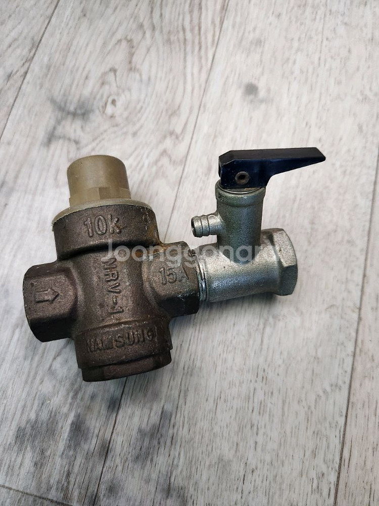 황동 수압 조절기 팝니다--0