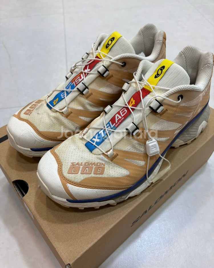 살로몬 XT-4 OG 타피 바닐라 아이스 블루 프린트--0