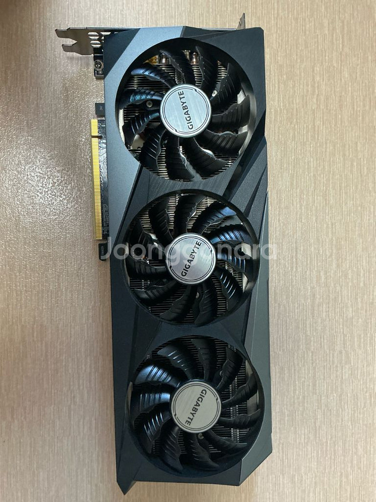 기가바이트 RTX 3070 GAMING OC 8GB--1