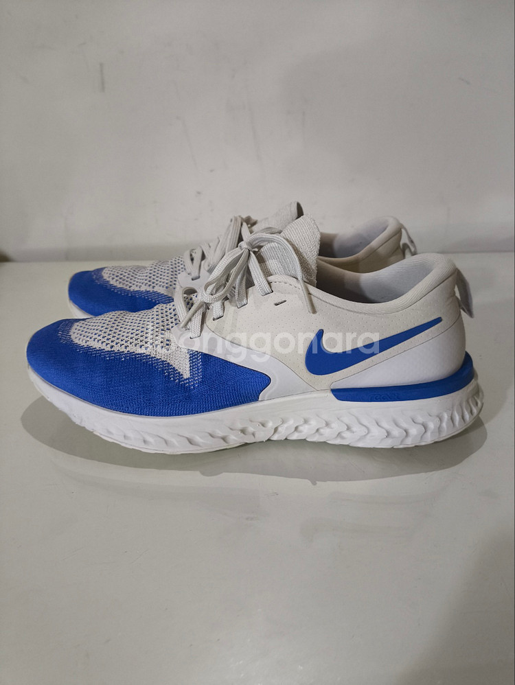 265mm 나이키 오딧세이 리액트 2 플라이니트 런닝화--0