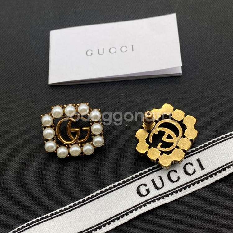 Gucci 업사이클링 펜던트 피어싱 귀걸이--3