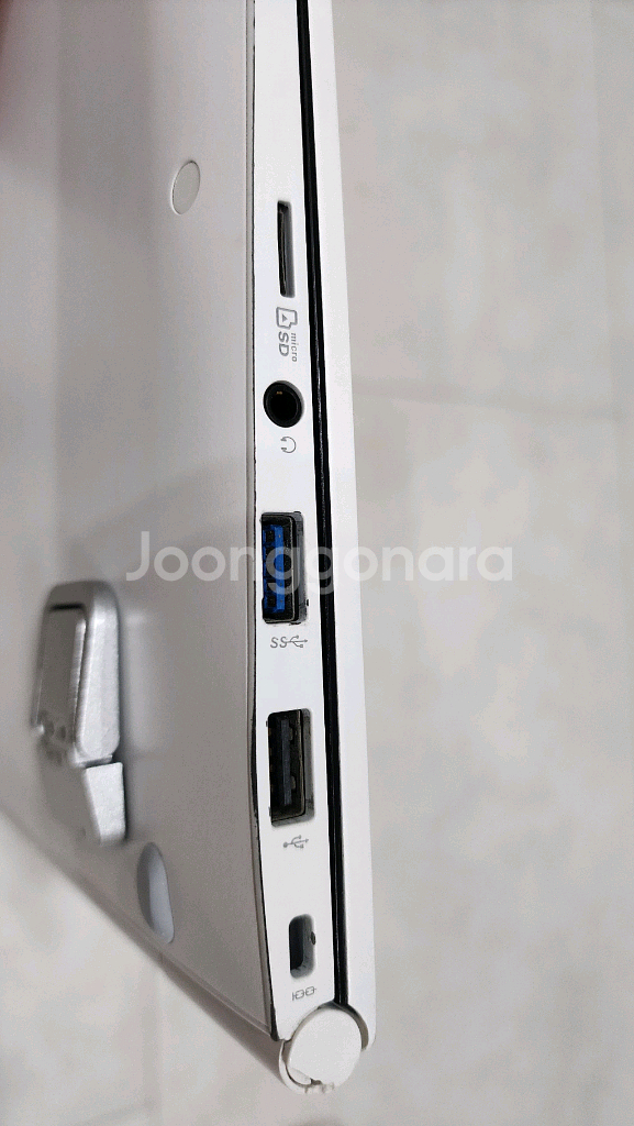 LG Gram 15 화이트 노트북 i5--5