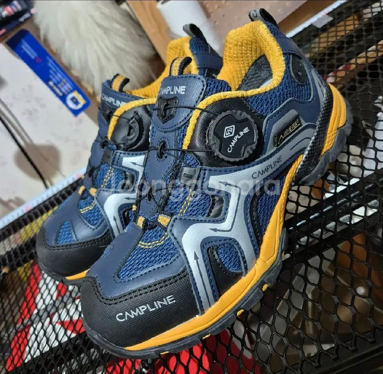 새상품급 캠프라인 240 안전화 등산화 캠핑 작업화--1