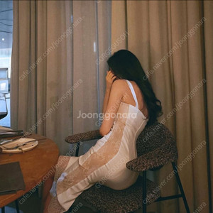 라플라 로즈프릭 드레스 원피스 화이트